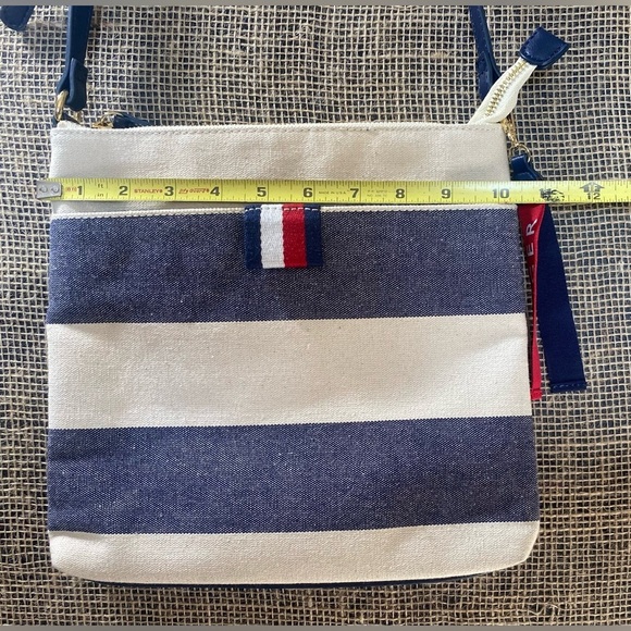 Tommy Hilfiger Canvas Crossbody/Shoulder Purse, Blue/Beige Striped, Adjustable - Picture 9 of 9
